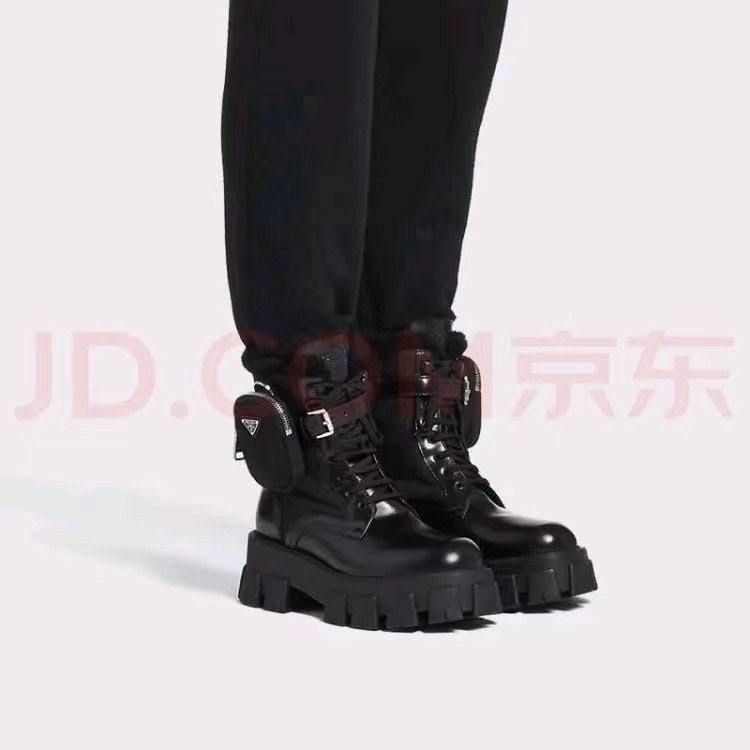 프라다 여성 2024 모노리스 파우치 부츠 (고급버전)