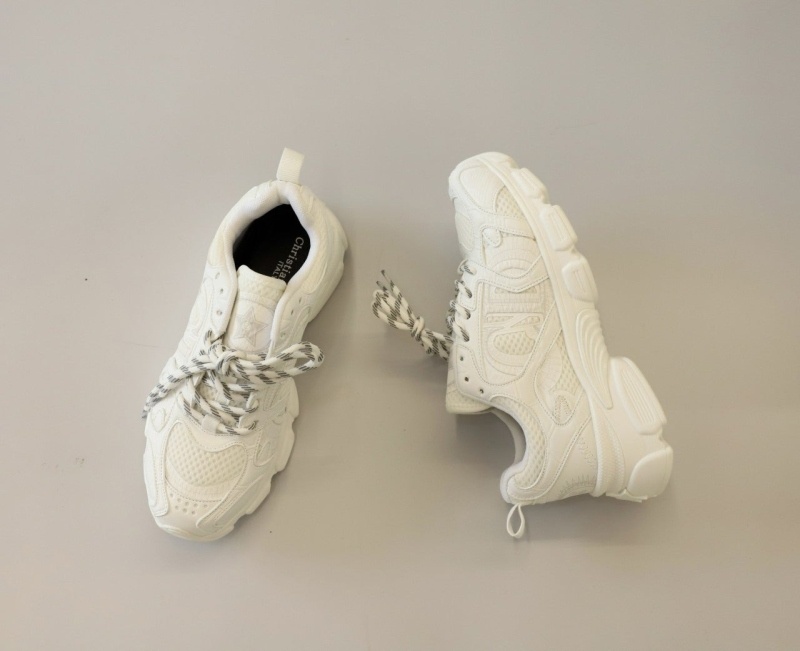 디올 크로노 스니커즈 메쉬 앤 화이트