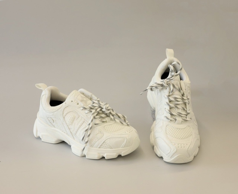 디올 크로노 스니커즈 메쉬 앤 화이트