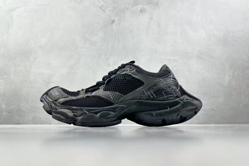 발렌시아가 스테이플러 스니커즈 블랙