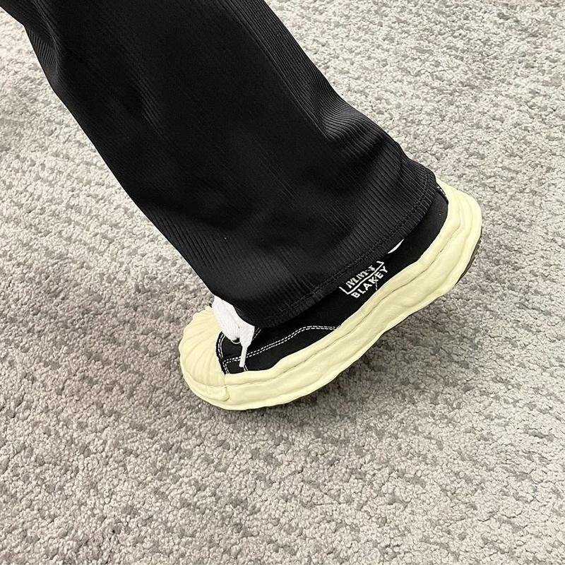 메종 미하라 야스히로 블레이키 VL OG 솔 캔버스 로우탑 스니커즈 블랙 5color