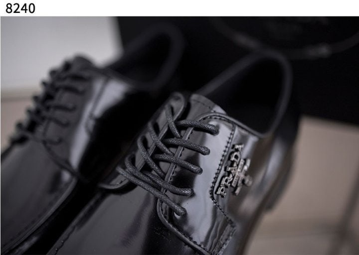 프라다 남성 로고 정장 구두