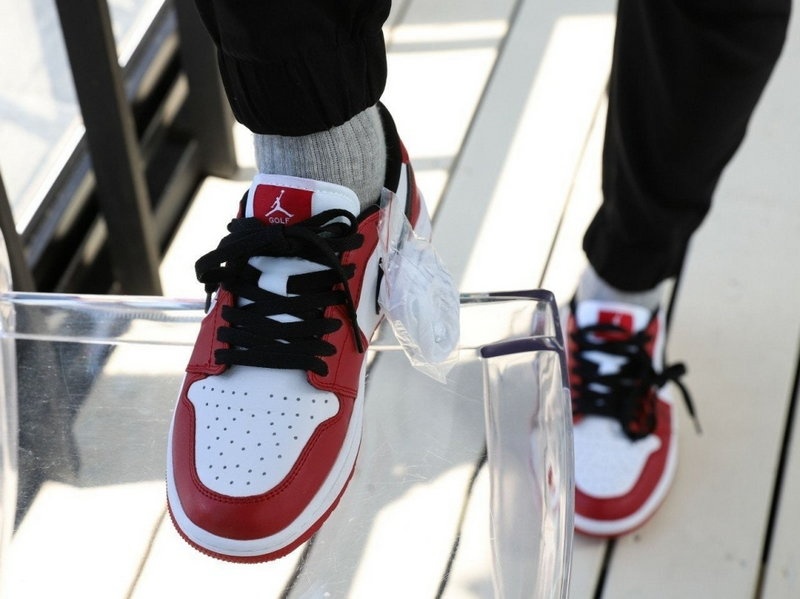 나이키 조던1 로우 골프 시카고G 시카고레드