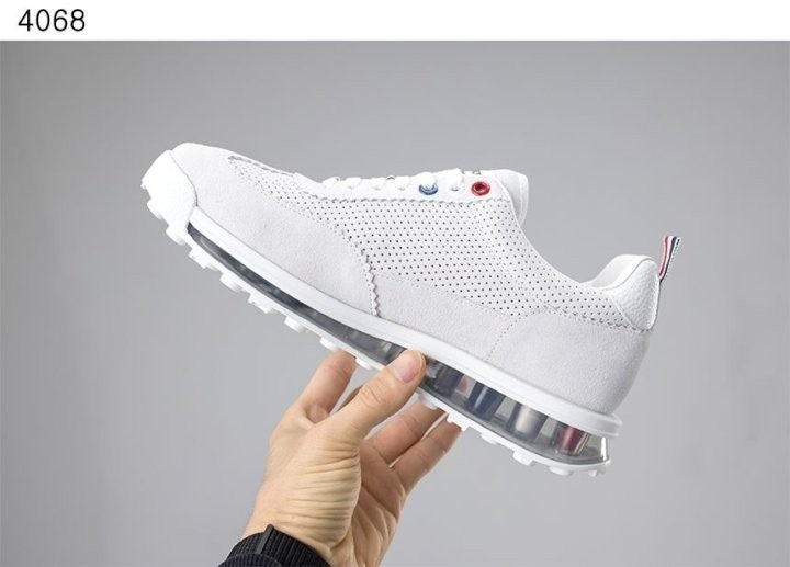 톰브라운 비텔로 테크러너 스니커즈