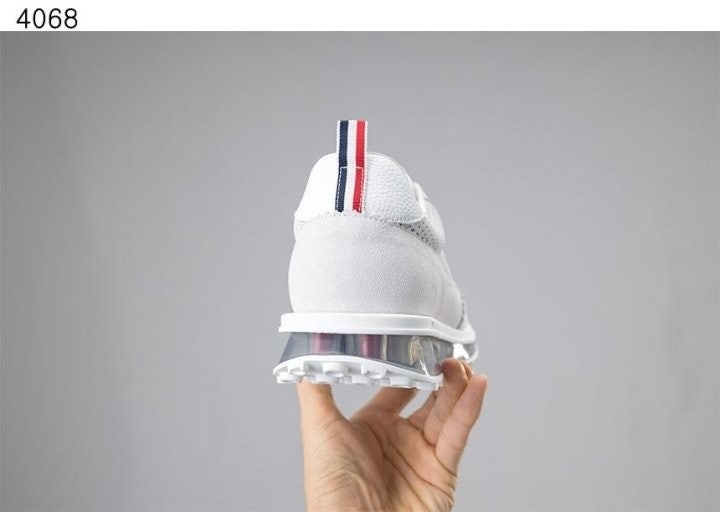 톰브라운 비텔로 테크러너 스니커즈