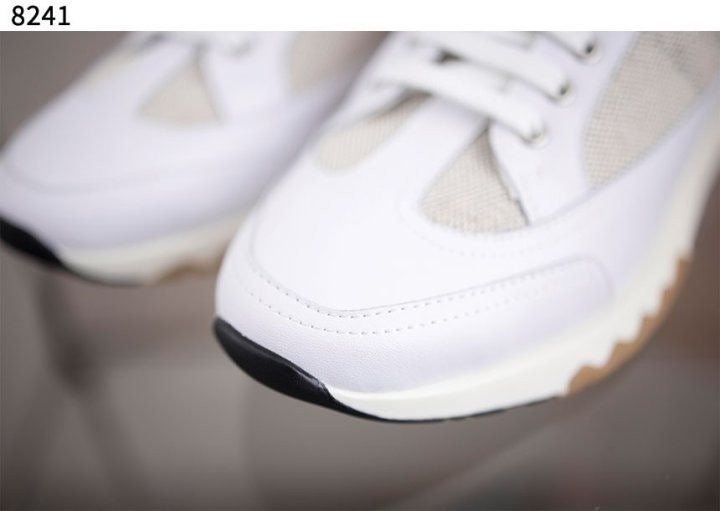 에르메스 트레일 스니커즈