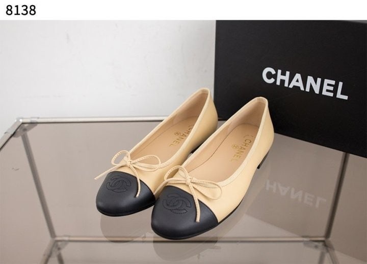 샤넬 플랫 슈즈 - 베이지