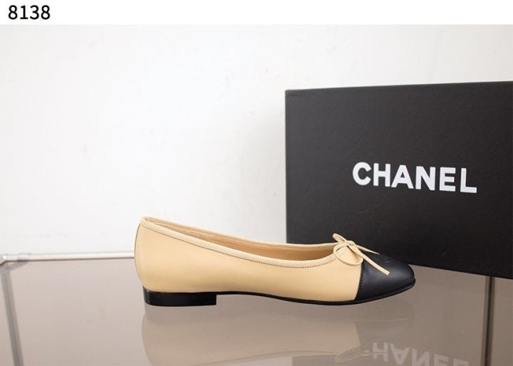 샤넬 플랫 슈즈 - 베이지