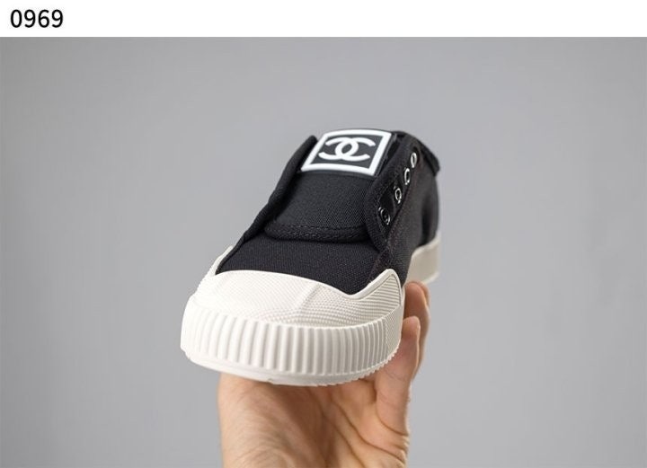 샤넬 로우탑 컨버스 스니커즈 - 블랙