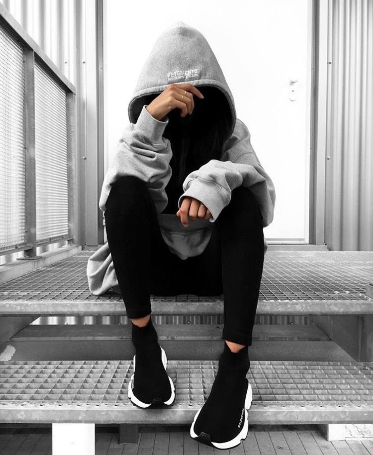 발렌시아가 스피드러너 오레오