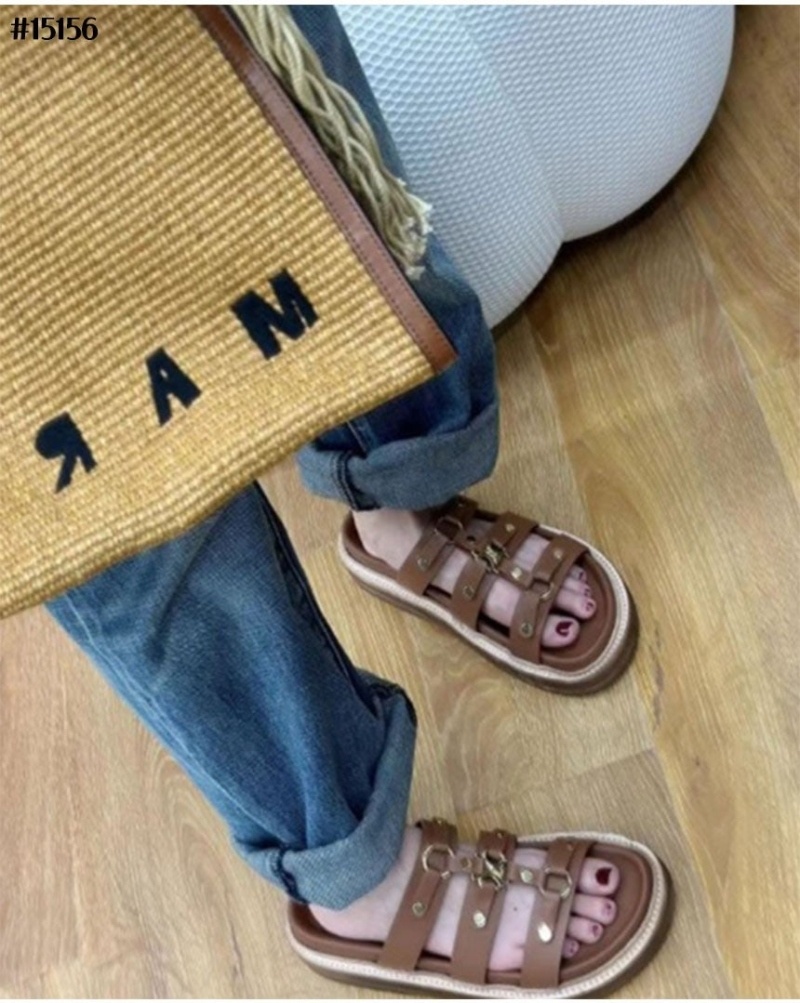 셀린느 티피 슬라이드 스트랩 샌들