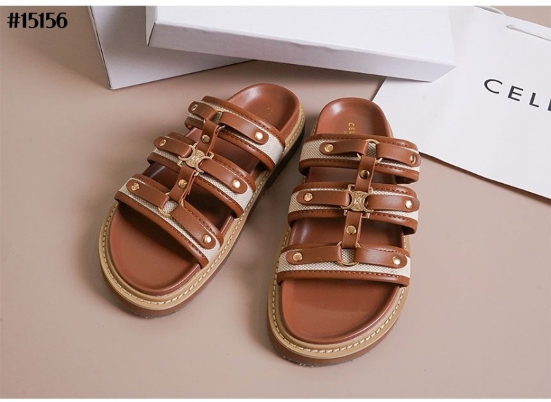 셀린느 티피 슬라이드 스트랩 샌들