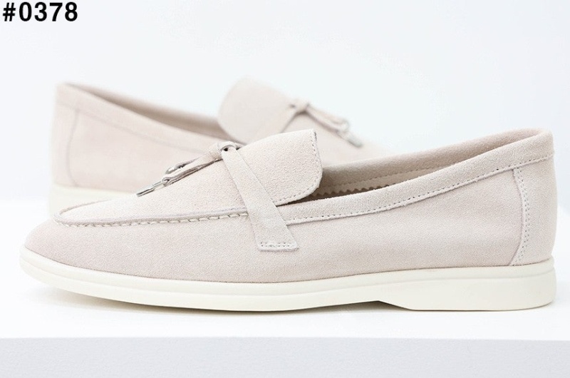 로로피아나 썸머 참스 워크 스웨이드 로퍼 - 아이보리