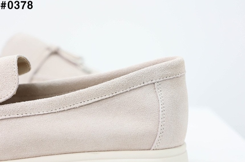 로로피아나 썸머 참스 워크 스웨이드 로퍼 - 아이보리