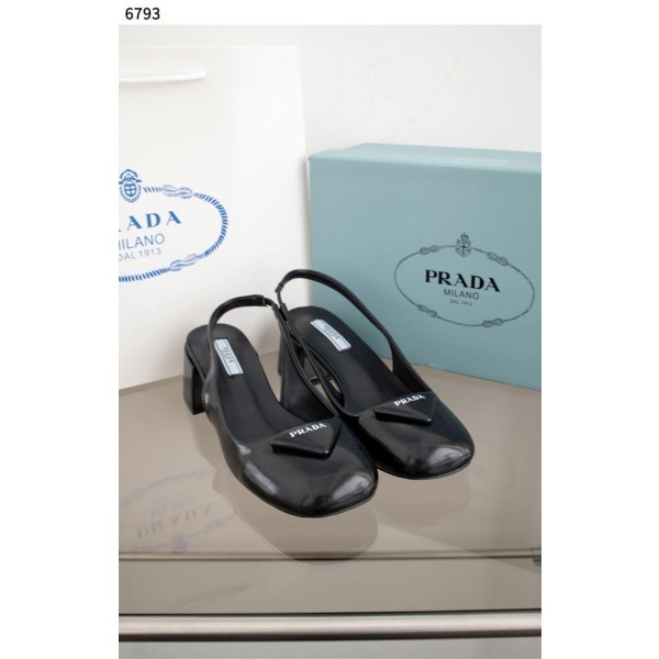 프라다 나파가죽 슬링백 펌프스