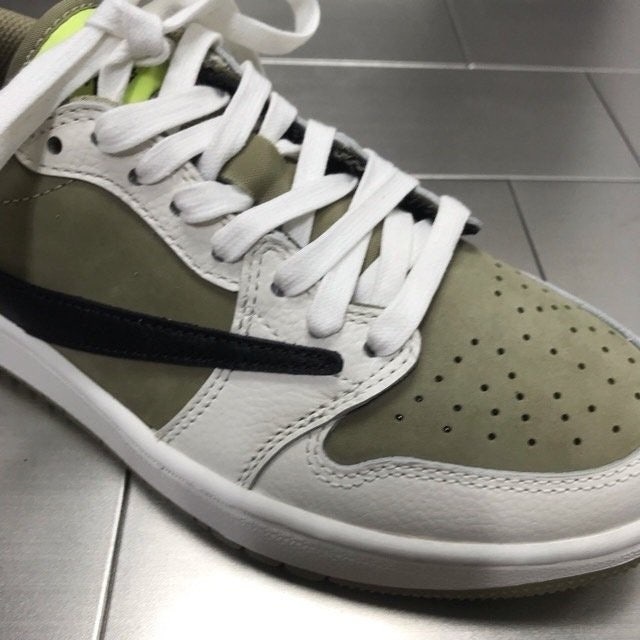 나이키 x 트래비스 스캇 조던1 레트로 로우 골프