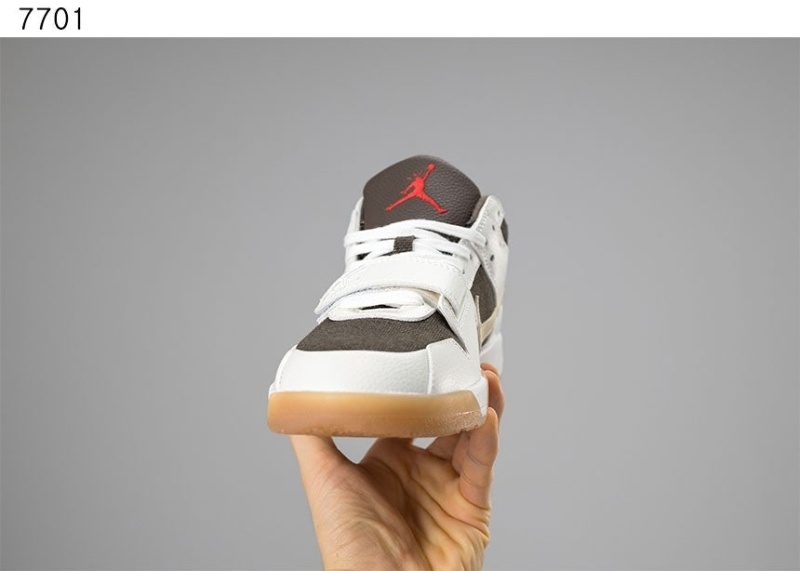 나이키 조던 x 트래비스 스캇 점프맨 잭 TR