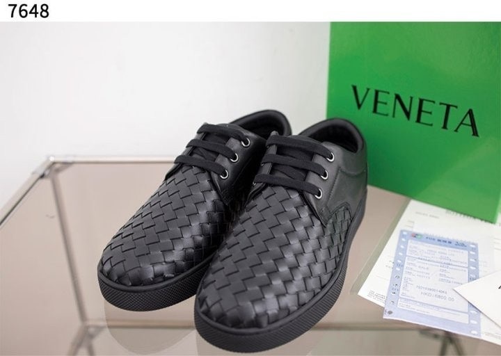 보테가베네타 인트레치아토 남성 스니커즈