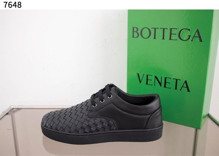 보테가베네타 인트레치아토 남성 스니커즈