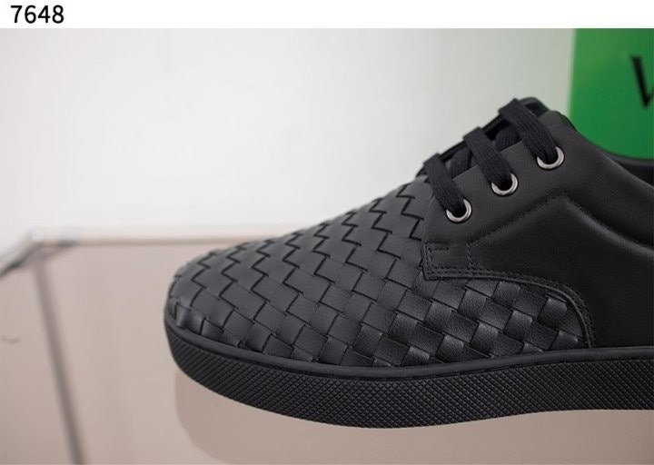 보테가베네타 인트레치아토 남성 스니커즈