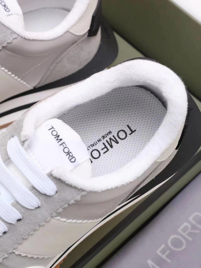 톰포드  제임스 레더 스웨이드 - 그레이