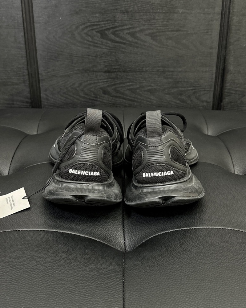 발렌시아가 서킷 스니커즈 - 2 Color