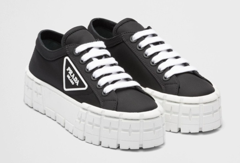 프라다 더블 휠 나일론 개버딘 스니커즈 블랙 화이트