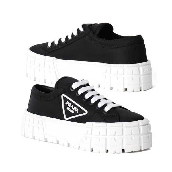 프라다 더블 휠 나일론 개버딘 스니커즈 블랙 화이트