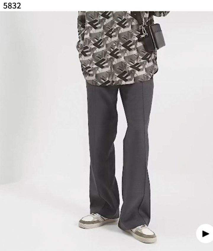 펜디 스텝 레더 베이지 스니커즈