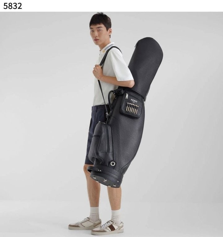 펜디 스텝 레더 베이지 스니커즈