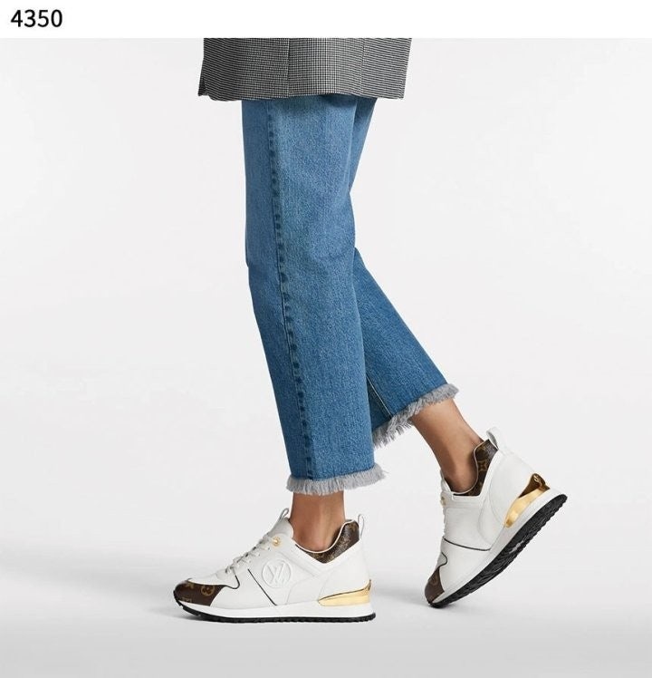 루이비통 런어웨이 스니커즈 화이트