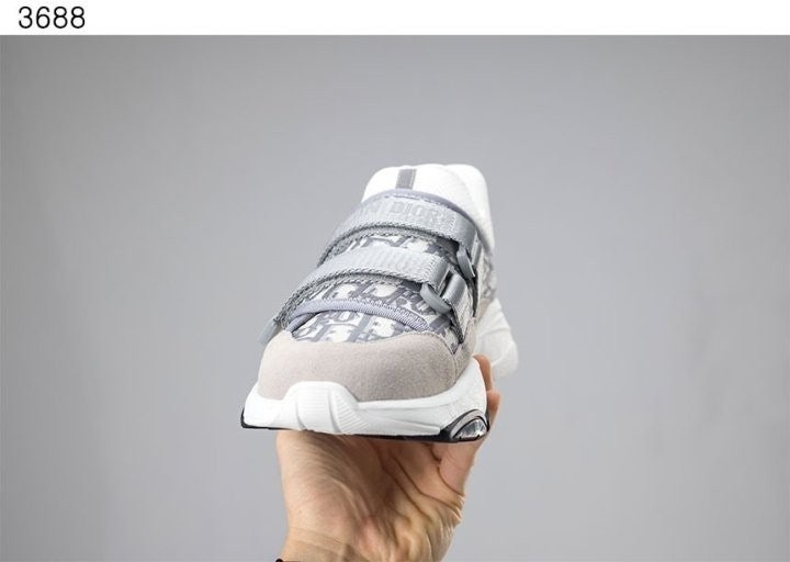 디올 디 원더 오블리크 스니커즈