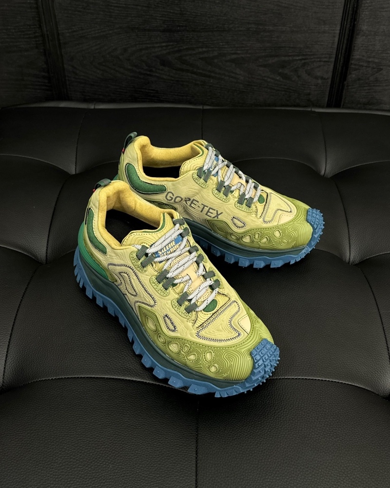 몽클레어 x 살레헤 벰버리 트레일그립 그레인 스니커즈 - 2 Color