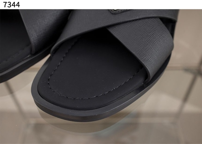 프라다 사피아노 퀴르 남성 슬리퍼