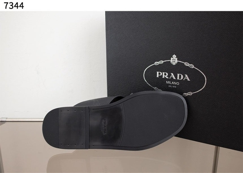 프라다 사피아노 퀴르 남성 슬리퍼