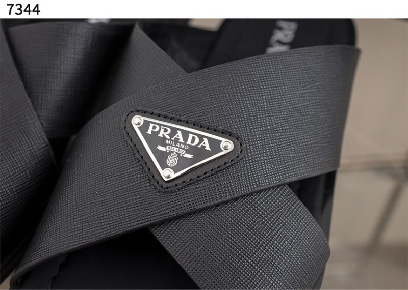 프라다 사피아노 퀴르 남성 슬리퍼