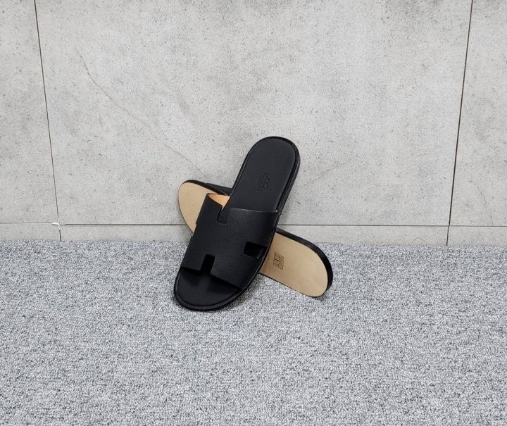 에르메스 24SS 이즈미르 남성샌들 - 블랙