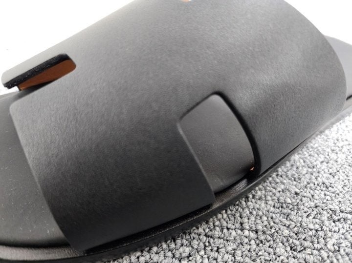 에르메스 24SS 이즈미르 남성샌들 - 블랙