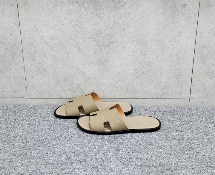 에르메스 24SS 이즈미르 남성샌들 - 베이지