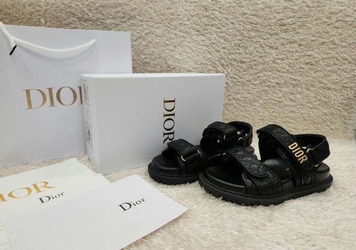 디올 블랙 퀼트 까나쥬 샌들 (고급버전)