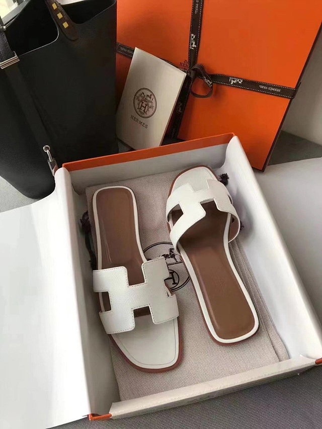 에르메스 오란 화이트 - 앱송가죽