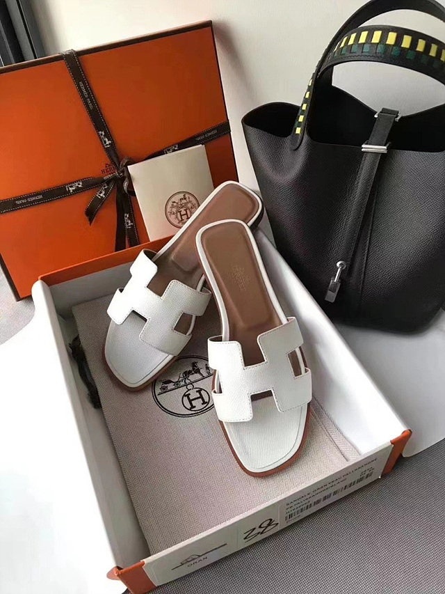 에르메스 오란 화이트 - 앱송가죽