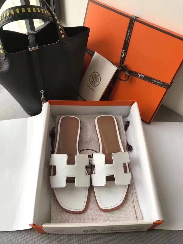 에르메스 오란 화이트 - 앱송가죽