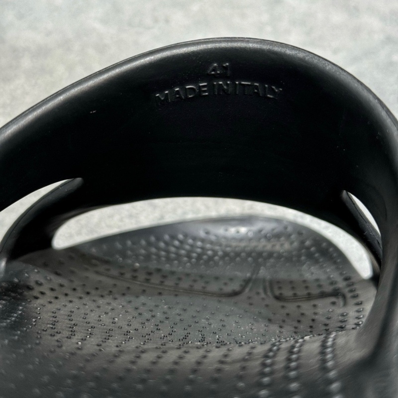 지방시 마쉬멜로우 러버 샌들 블랙