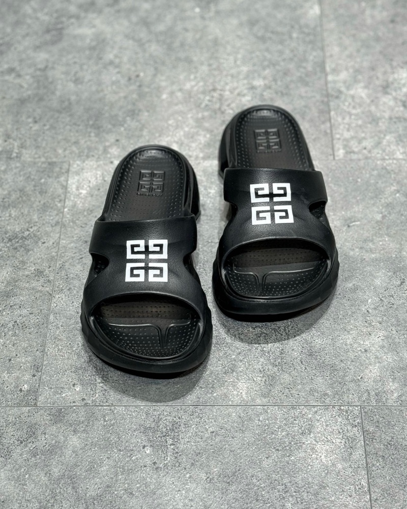 지방시 마쉬멜로우 러버 샌들 블랙