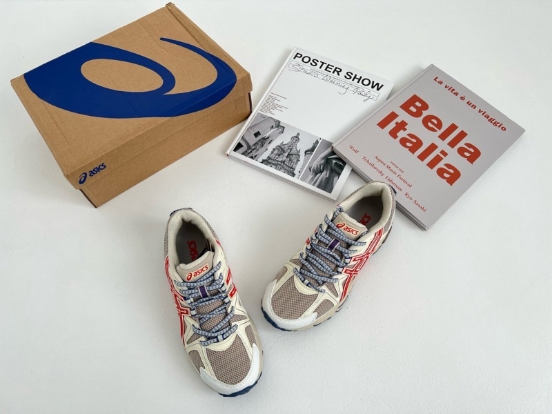 아식스 젤 카하나 8 퍼티 파이어리 레드.