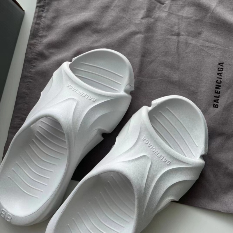 발렌시아가 러버 몰드 슬라이드