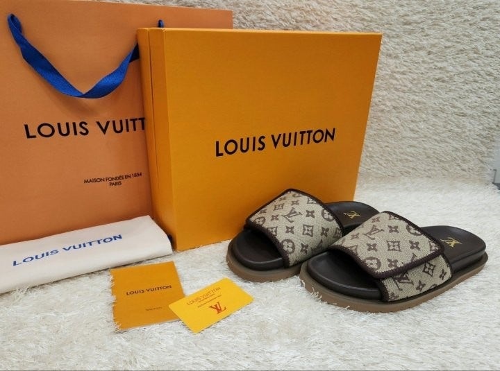 루이비통 모노그램 마이애미 뮬 슬라이드 (고급버전)
