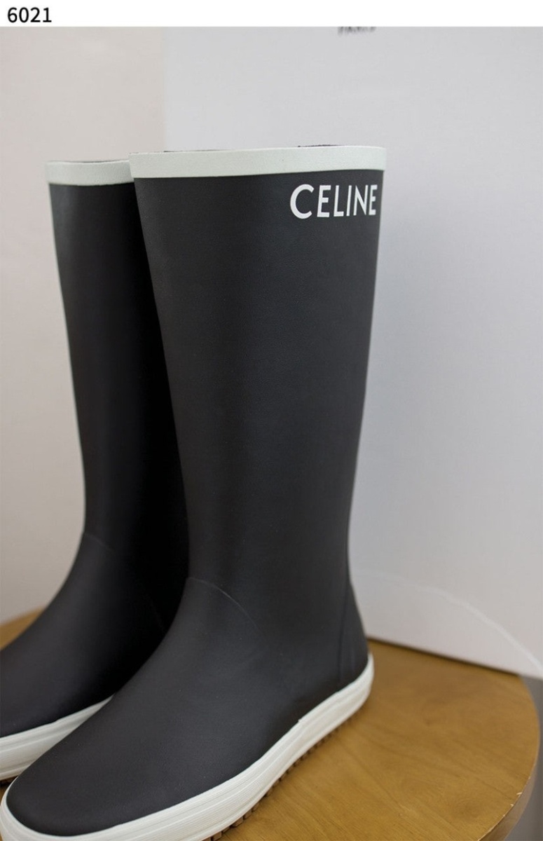 셀린느 수입고급 플랫 미드 레인부츠