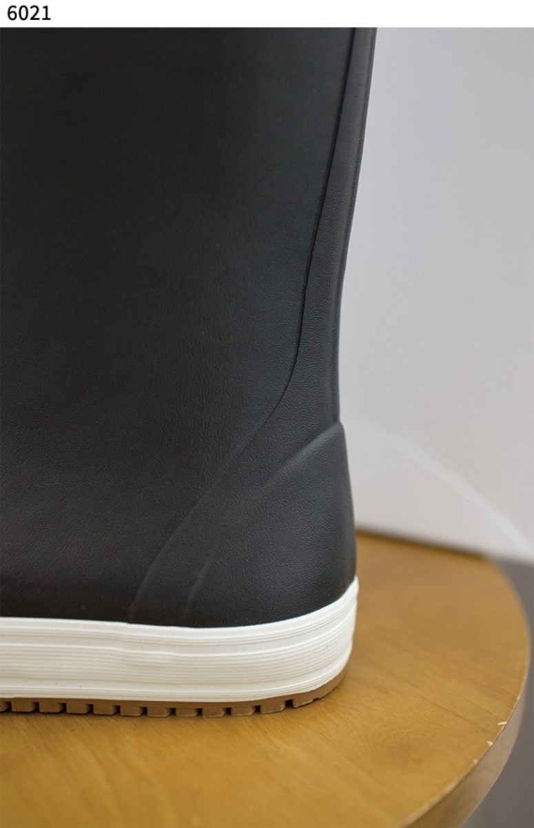 셀린느 수입고급 플랫 미드 레인부츠